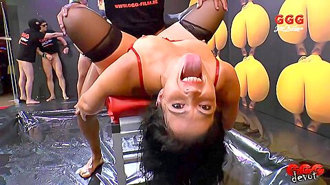 Big Ass Mature Cumslut Gangbang - free porn video