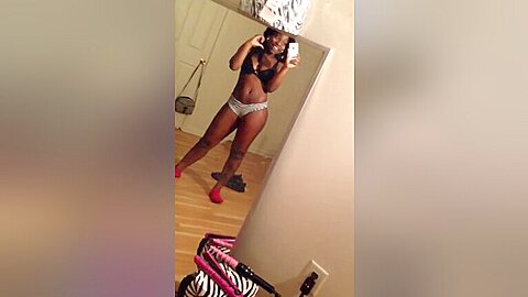 Liz Thick Ass