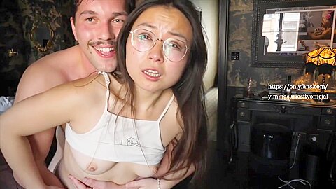 Yimingcuriosity 依鸣 - He Flies To London To Creampie Me - 1080p - free porn video