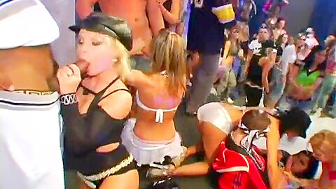 Audacious Group Pleasuring - free porn video