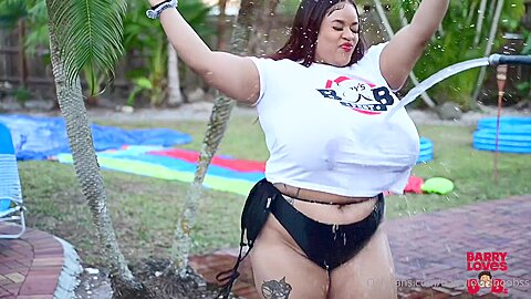 Barrys Boobs - free porn video