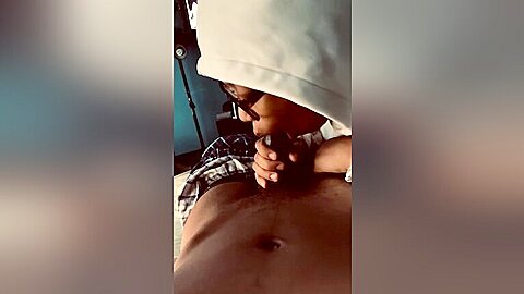 Red Bone - Gives Sloppy Head - free porn video