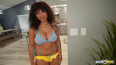 Avery Jane - Bombastic Ebony Milf - free porn video