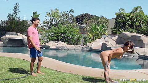 Fruity Pornstar Unbelievable Sex Clip - free porn video