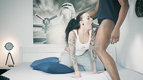 Mandala - Huge Load Of Cum In Her Face - free porn video
