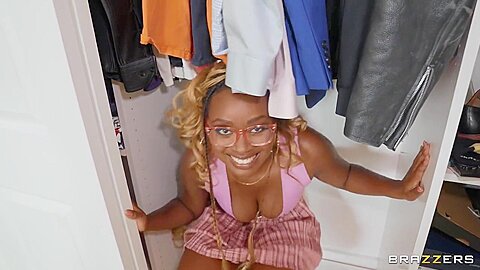 Horny Ebony Bimbo Soul-stirring Sex Movie - Brazzers
