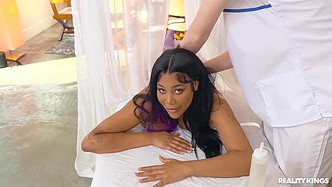 Make It Clap On His Face - Interracial Massage Hardcore With Fat Ass Ebony Stepmom - free porn video