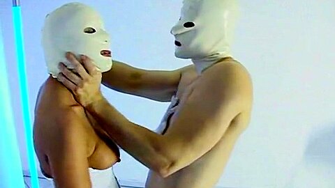 Alexd - Big Tom Unter Uns - German :: Brunette Gets Hard Fucked in Tub Scene - free porn video