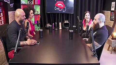 Melhores Momentos Do Qween E No Sensual Cast - Parte 11 (watch On: Sheer/red) - Amanda Sensualcast, Qween Goddess And Renato Sensualcast - free porn video