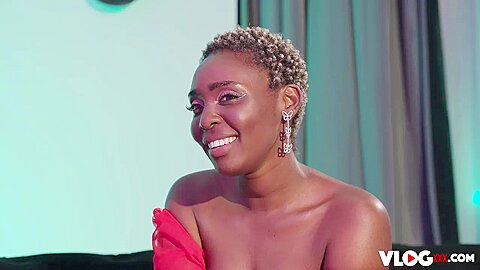 Zaawaadi - Busty Ebony Receives Bts Pounding - free porn video